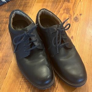 G.H. Bass & Co. Black Leather Oxfords